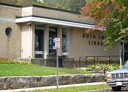 [photo, Ruth Enlow Library of Garrett County, 6 North Second St., Oakland, Maryland]