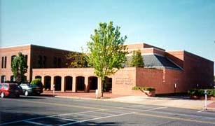 [photo, Carter M. Hickman District Court/Multi-Service Center, 120 Broadway, Centreville, Maryland]