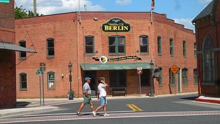 [photo, Town Hall, 10 William St., Berlin, Maryland]