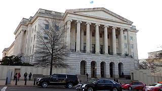 [photo, Longworth House Office Building, Independence Ave., Washington, DC]